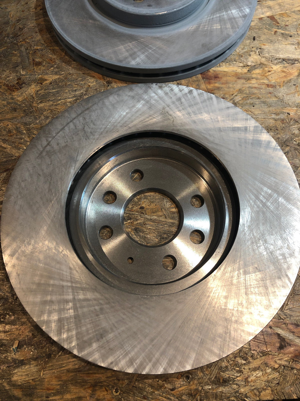 Original GM Opel Astra H Combo B/C Meriva A Bremsscheibensatz vorne belüftet Neu