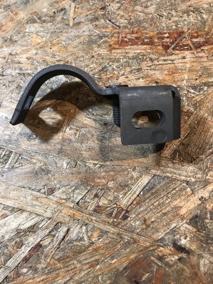 Original Opel Kadett D Ascona C 1.6D Halter Auspuffrohr vorne NEU