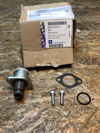 Original GM Opel Astra H Schrägheck Kraftstoffdruckregler Neu