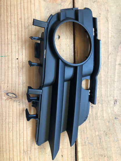Original GM Opel Vectra C Gitter Blende Nebelscheinwerfer vorne rechts Stoßstange Neu