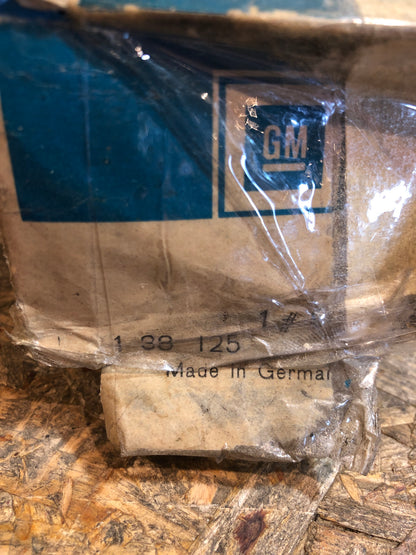 Original GM Opel Corsa A Türgriff Rechts Neu