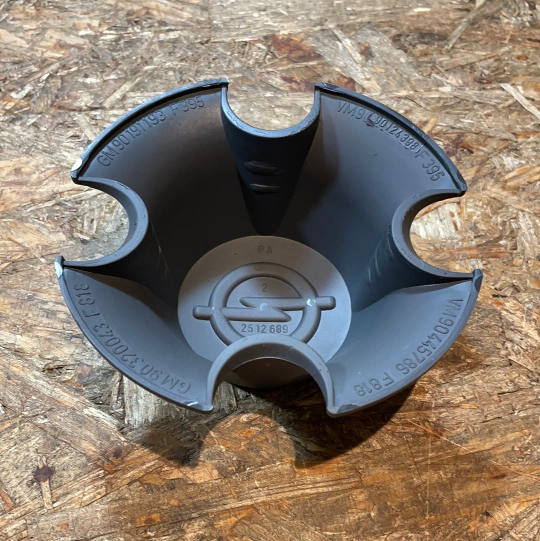 Original GM Opel Corsa B Tigra A Zierblende Radkappe Neu