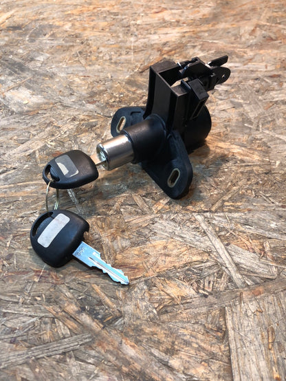 Original GM Opel Astra G Heckklappenschloss mit Schlüssel Neu