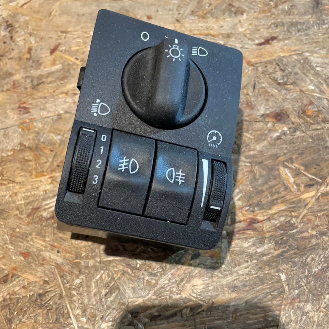 Original GM Opel Astra G Zafira A Lichtschalter mit Nebelscheinwerfer Neu