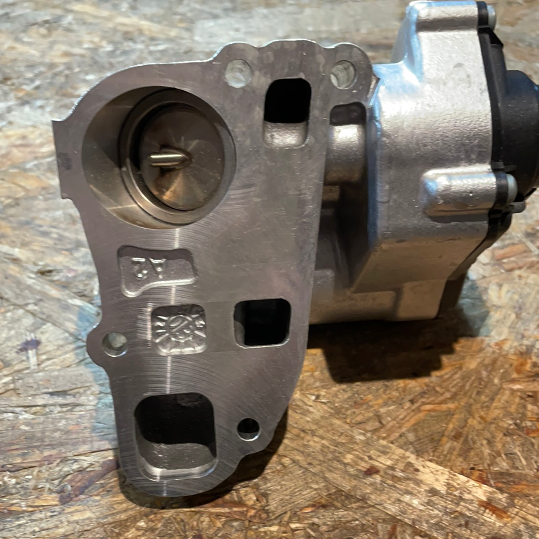 Original GM Opel Zafira B Vectra C Signum Abgasrückführungsventil Neu