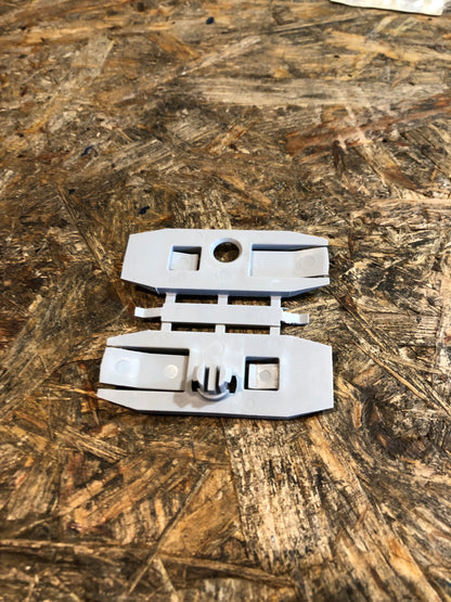 Original GM Opel Sintra Befestigungsclip Fensterheber Vorne Neu