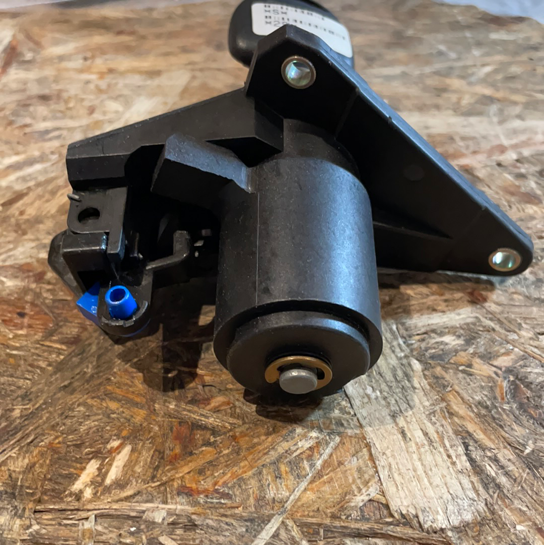 Original GM Opel Vectra B Omega B Schließzylinder Schloß Heckklappe Neu