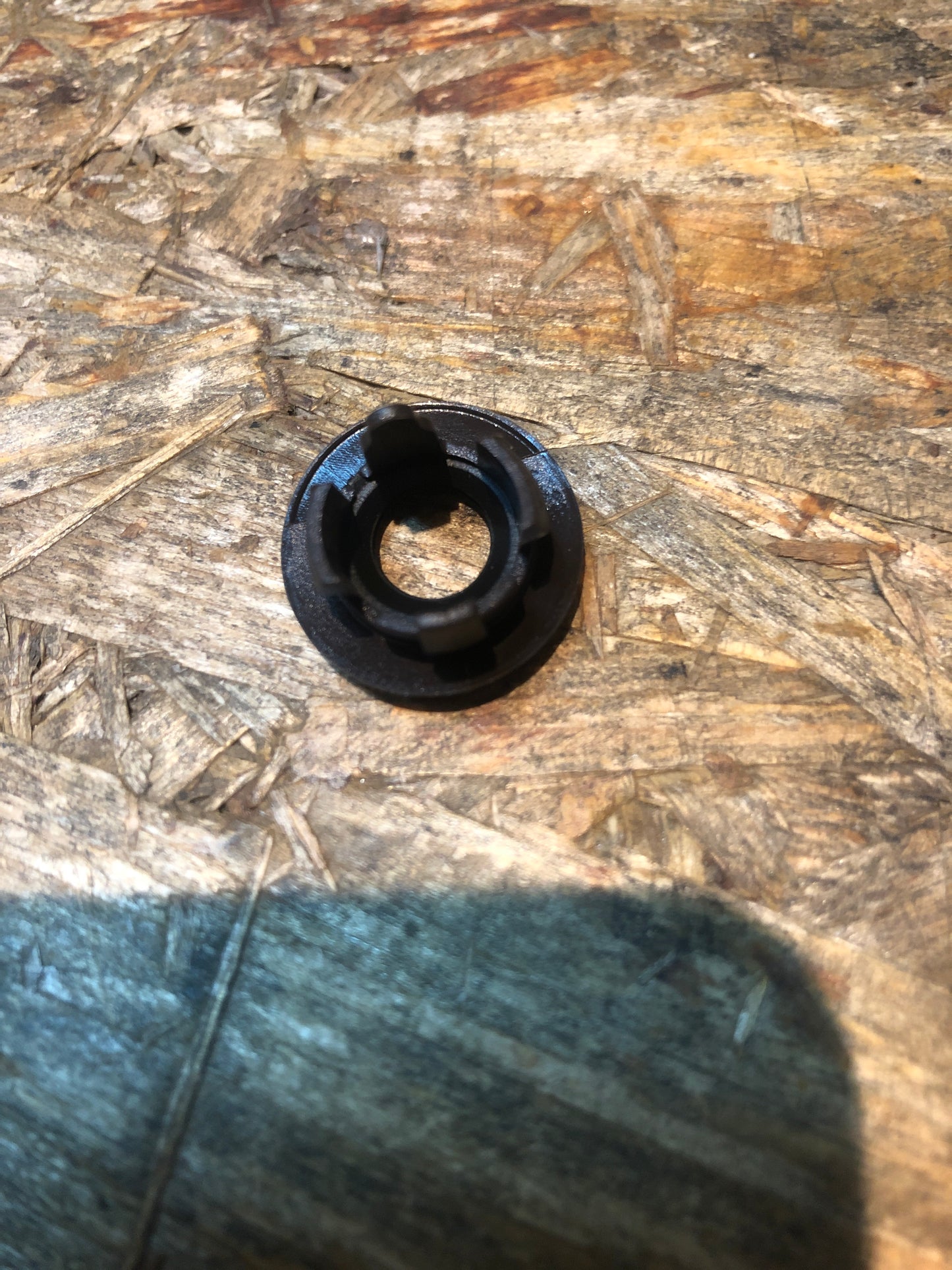 Original GM Opel Insignia Rosette Stange Hintertür verschließbar Neu