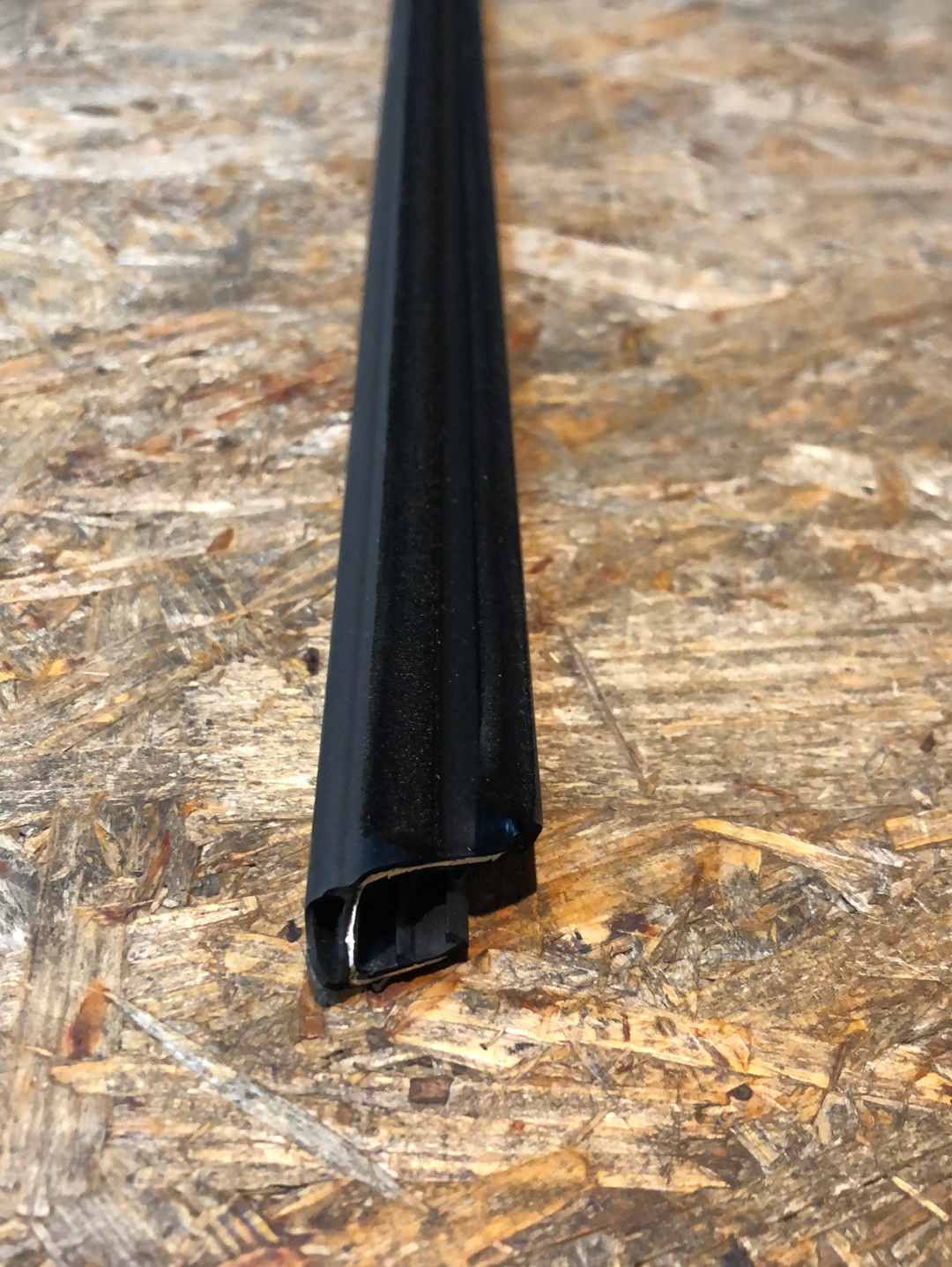 Original GM Opel Corsa D Gummiabdichtung Fensterschacht Vordertür innen rechts Neu