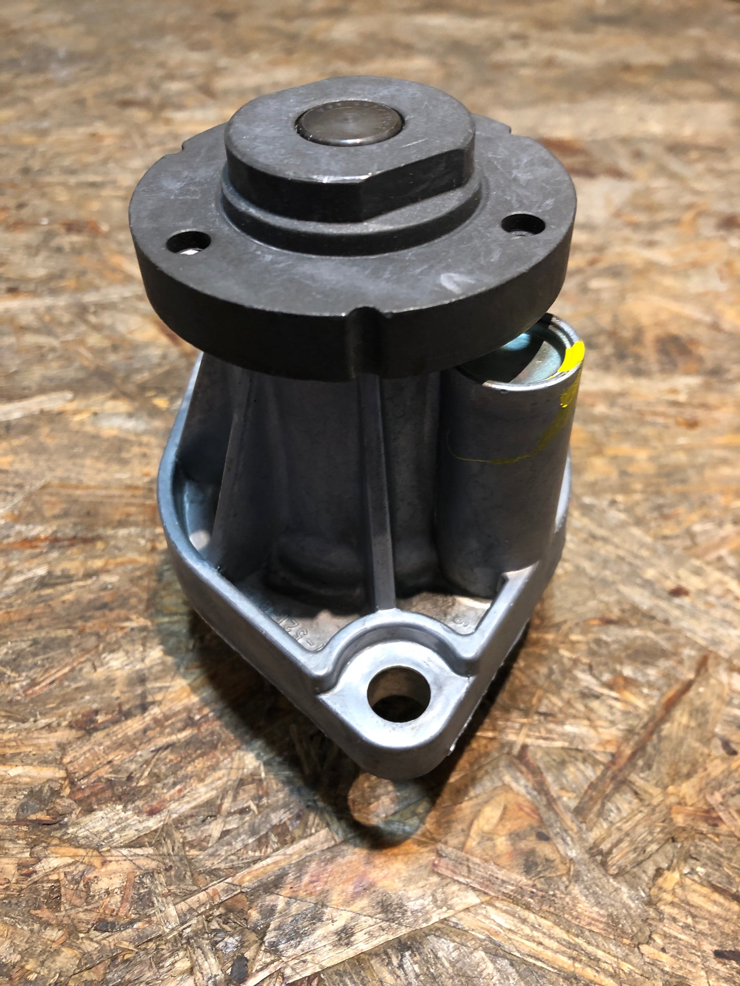 Original GM Opel Calibra A Omega B Vectra Wasserpumpe Neu