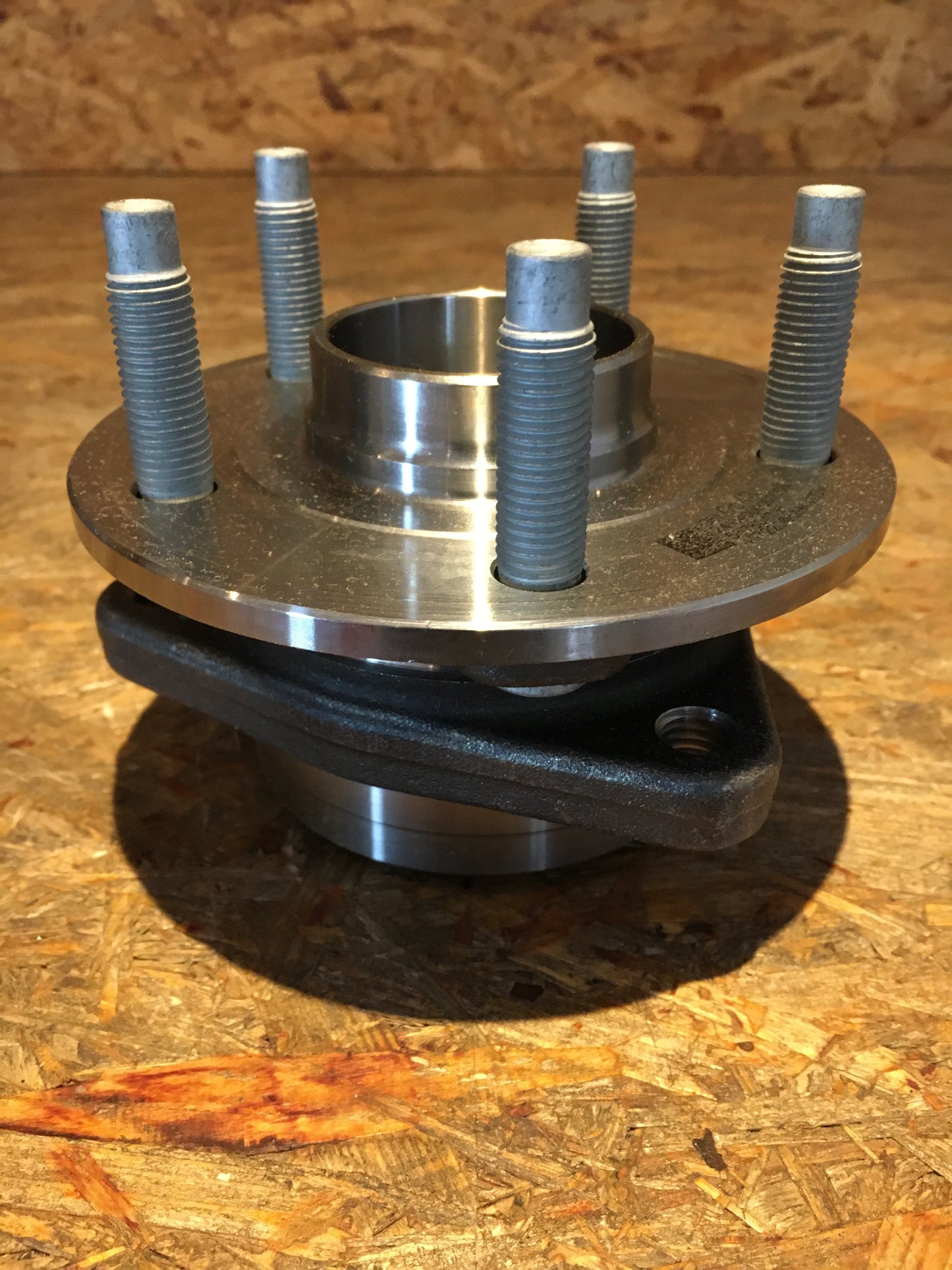 Original Astra K Spindel vorne links NEU