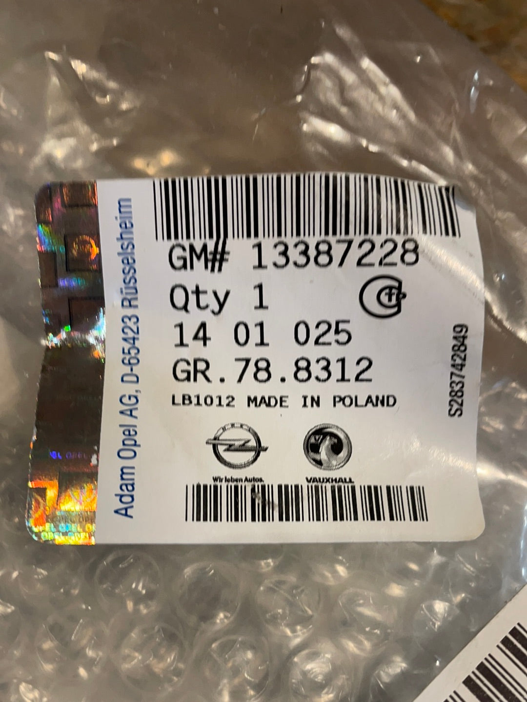 Original GM Opel Astra J 5-Türig Frontverkleidung vorne links Stoßfänger Neu