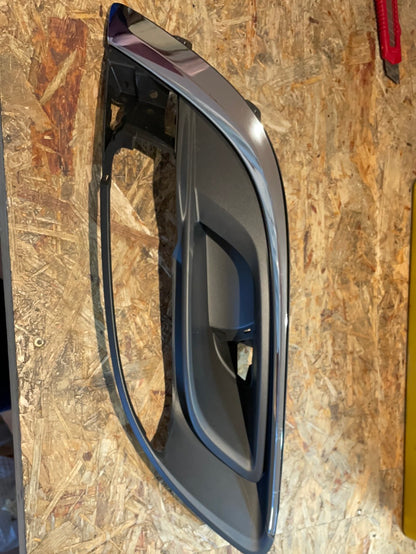 Original GM Opel Astra J 5-Türig Frontverkleidung vorne links Stoßfänger Neu