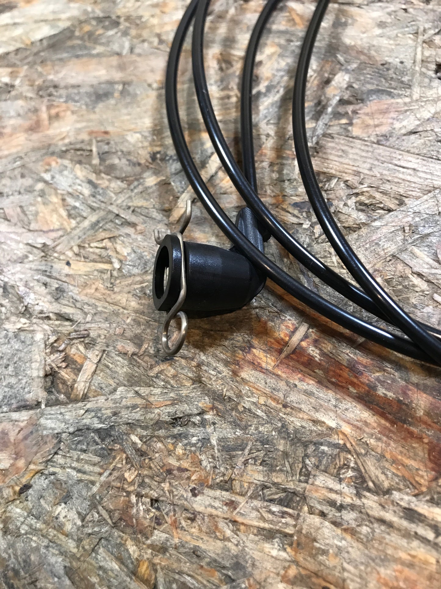 Original Opel Astra  F Druckleitung Stoßdämpfer hinten NEU
