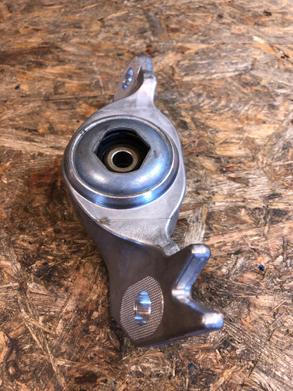 Original Opel Insignia A Federbeinlager Domlager Hinterachse oben links Neu