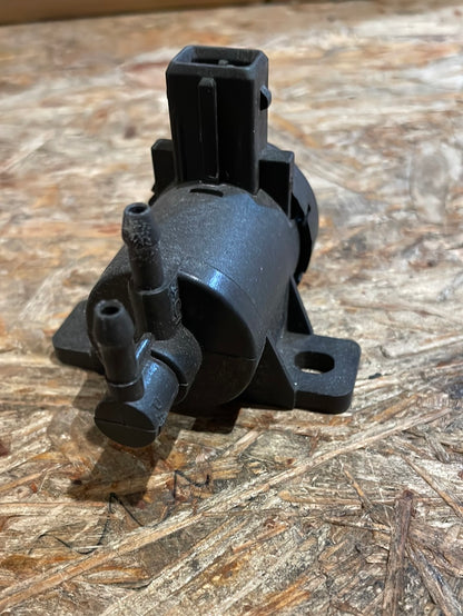 Original GM Opel Movano A 1,9 DTI Druckwandler Magnetventil Turbolader Neu