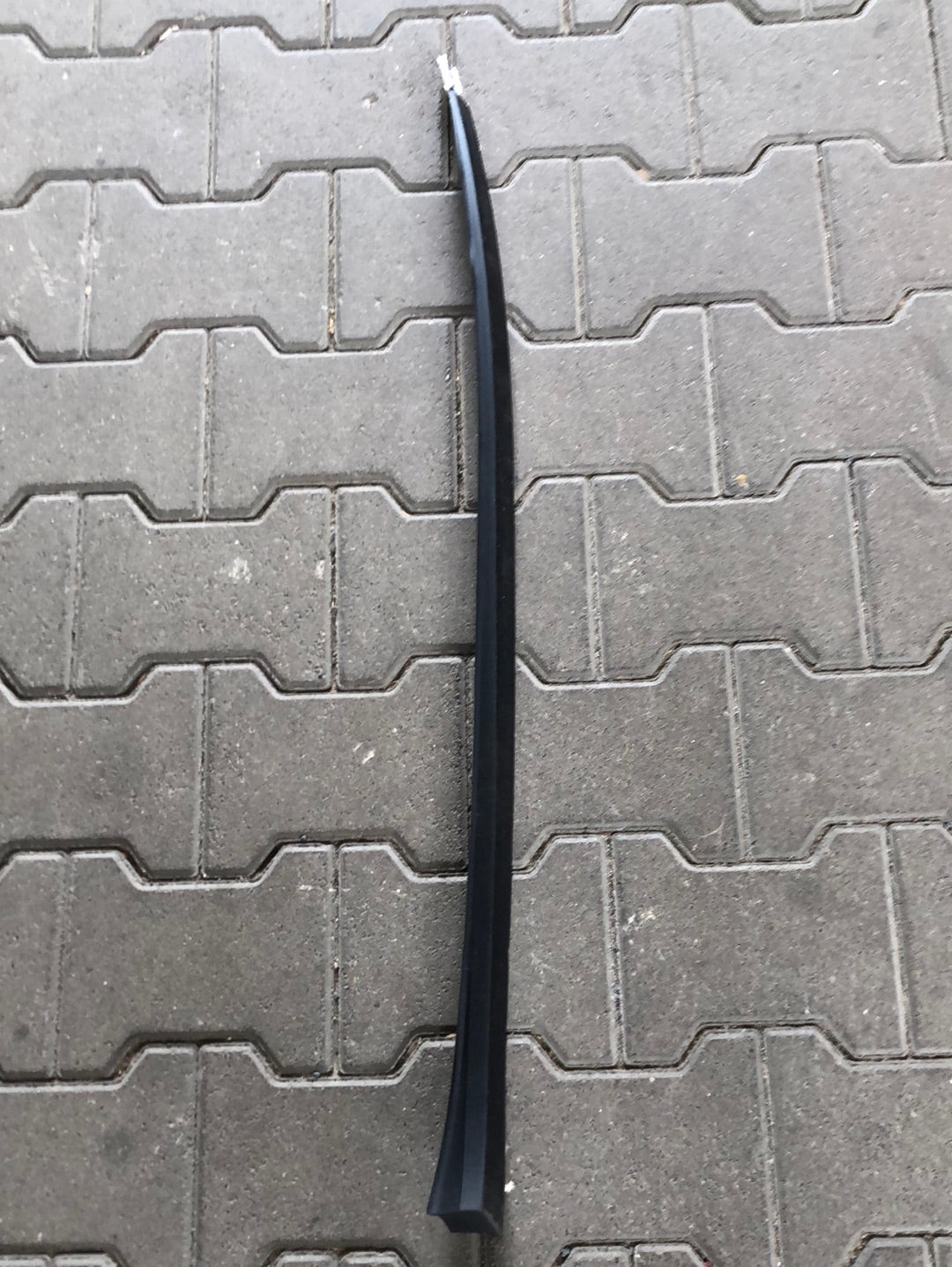Original GM Opel Astra J Zierleiste Frontscheibe Neu
