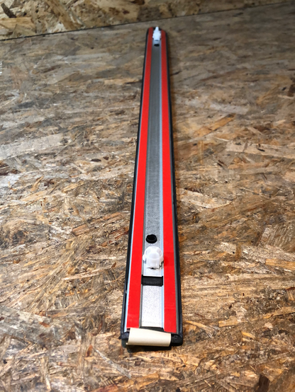 Original GM Opel Vectra B Schutzzierleiste hinten rechts Neu