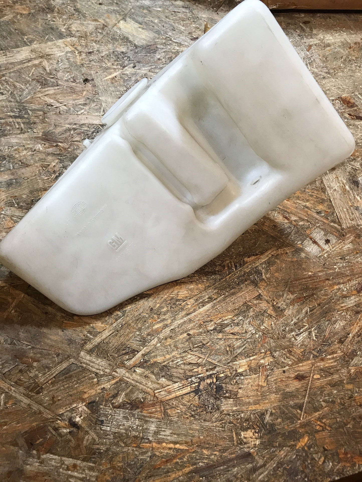 Original Opel Rekord E Senator A Monza Wischwasserbehälter NEU