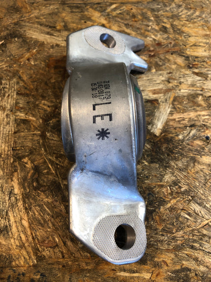 Original Opel Insignia A Federbeinlager Domlager Hinterachse oben rechts Neu
