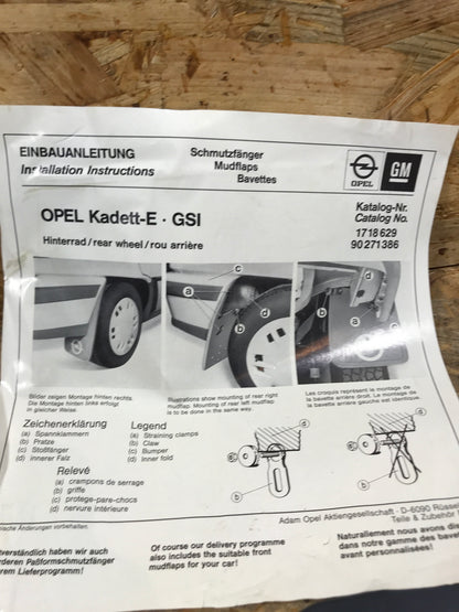 Original Opel Kadett GSI GT Schmutzfänger hinten NEU
