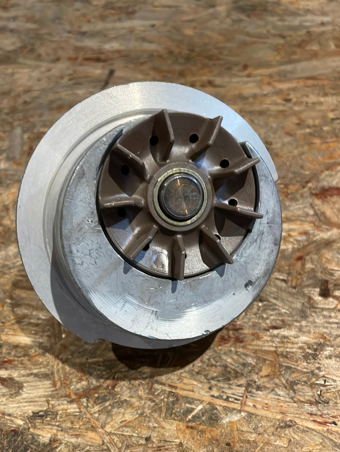 Original GM Opel Vectra A Ascona C Kadett E 1.4 1.6 Wasserpumpe Neu