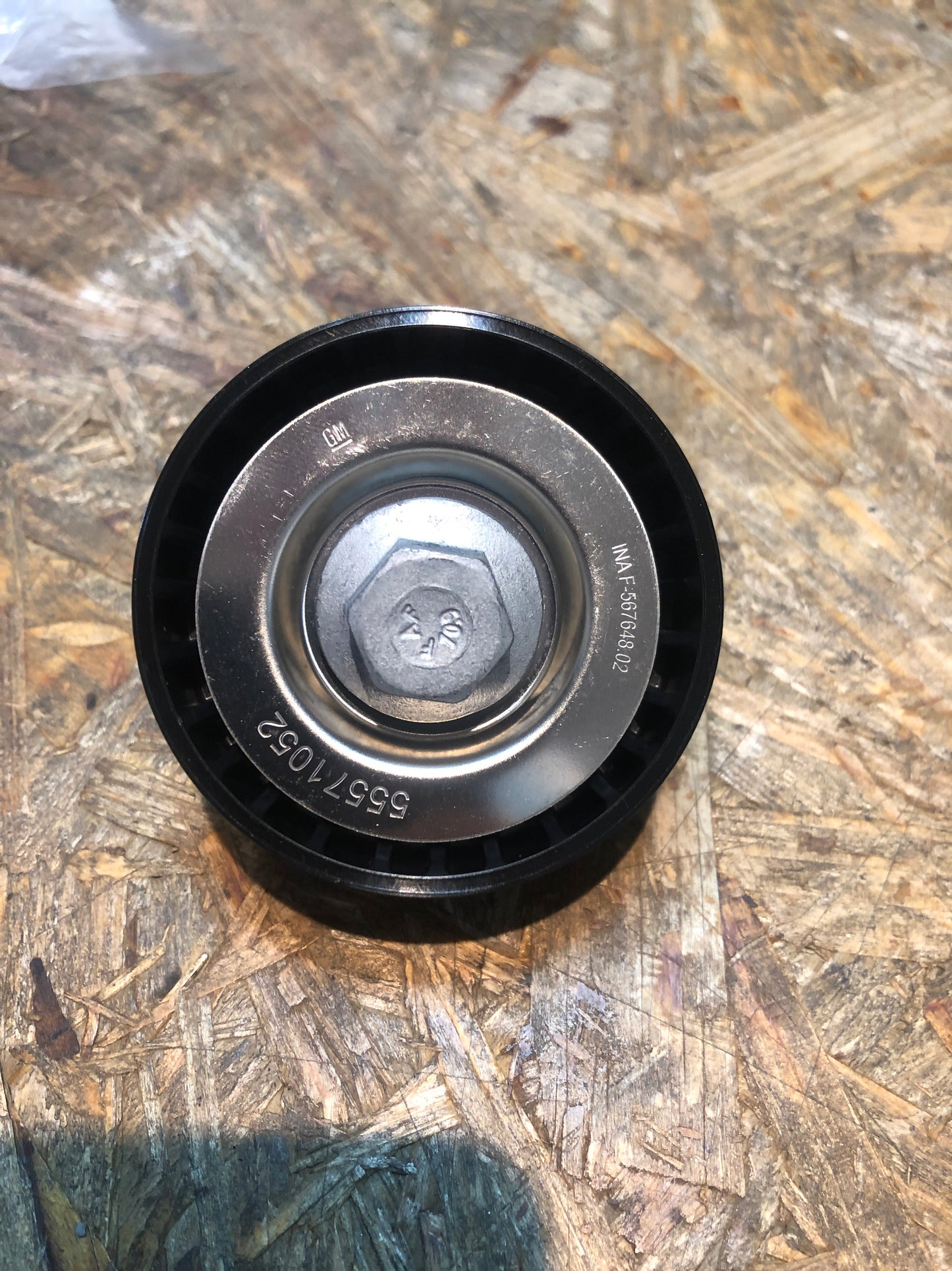Original GM Opel Zafira C 1,6 CDTI Umlenkrolle Neu