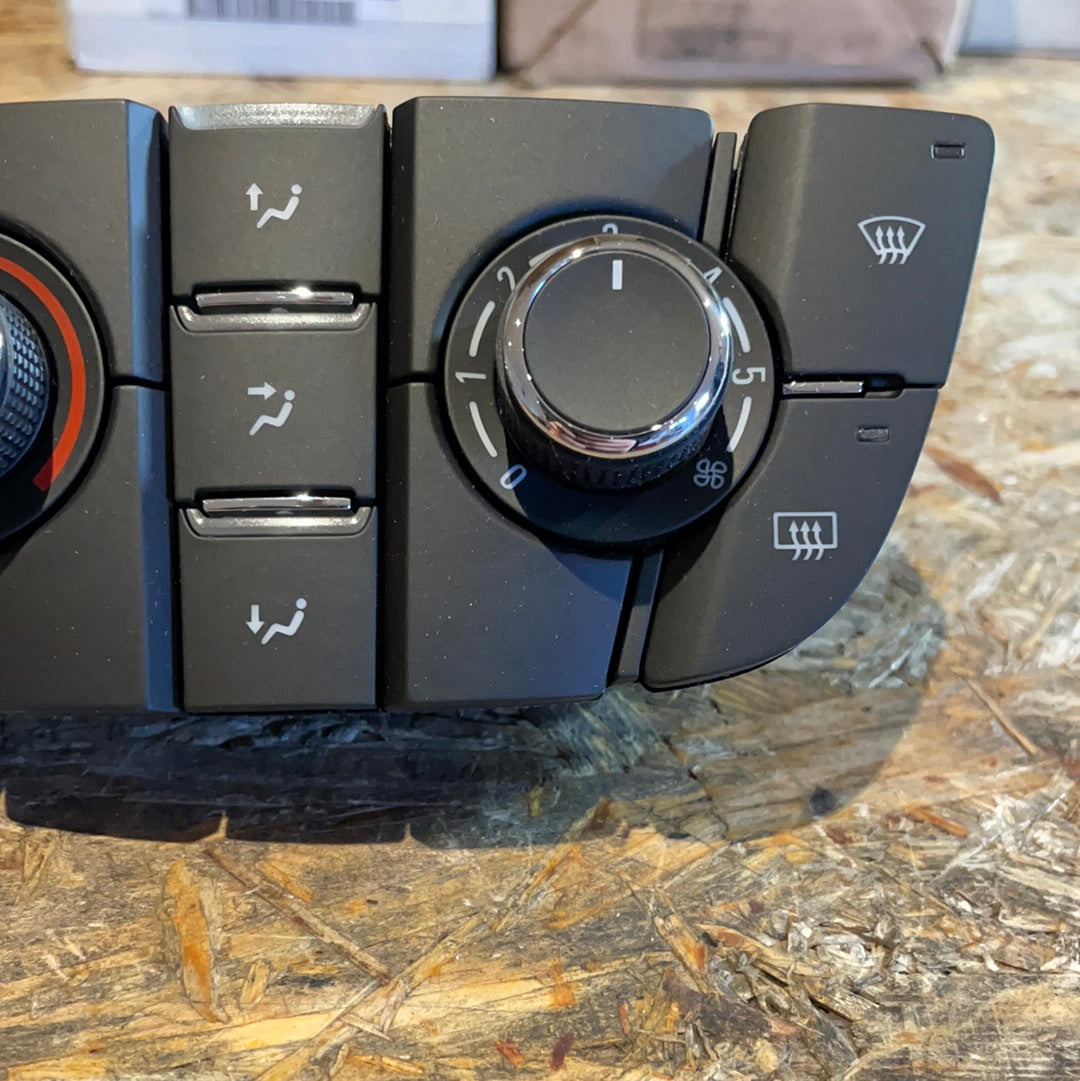 Original GM Opel Astra J Heizungsbetätigung Klimaanlage Neu