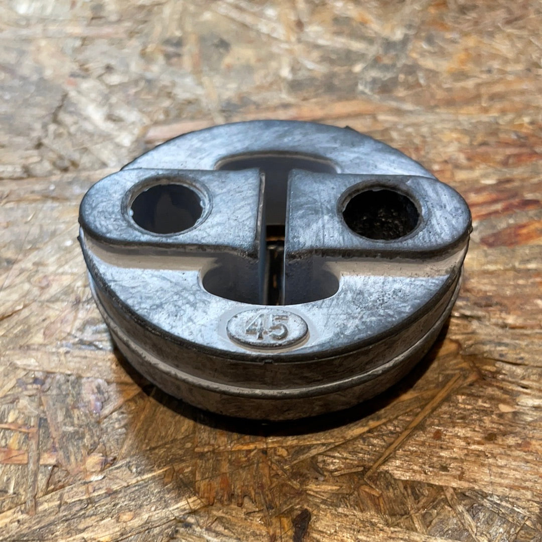Original GM Opel Vivaro A/B/C Movano B Auspuff Gummihalterung Neu