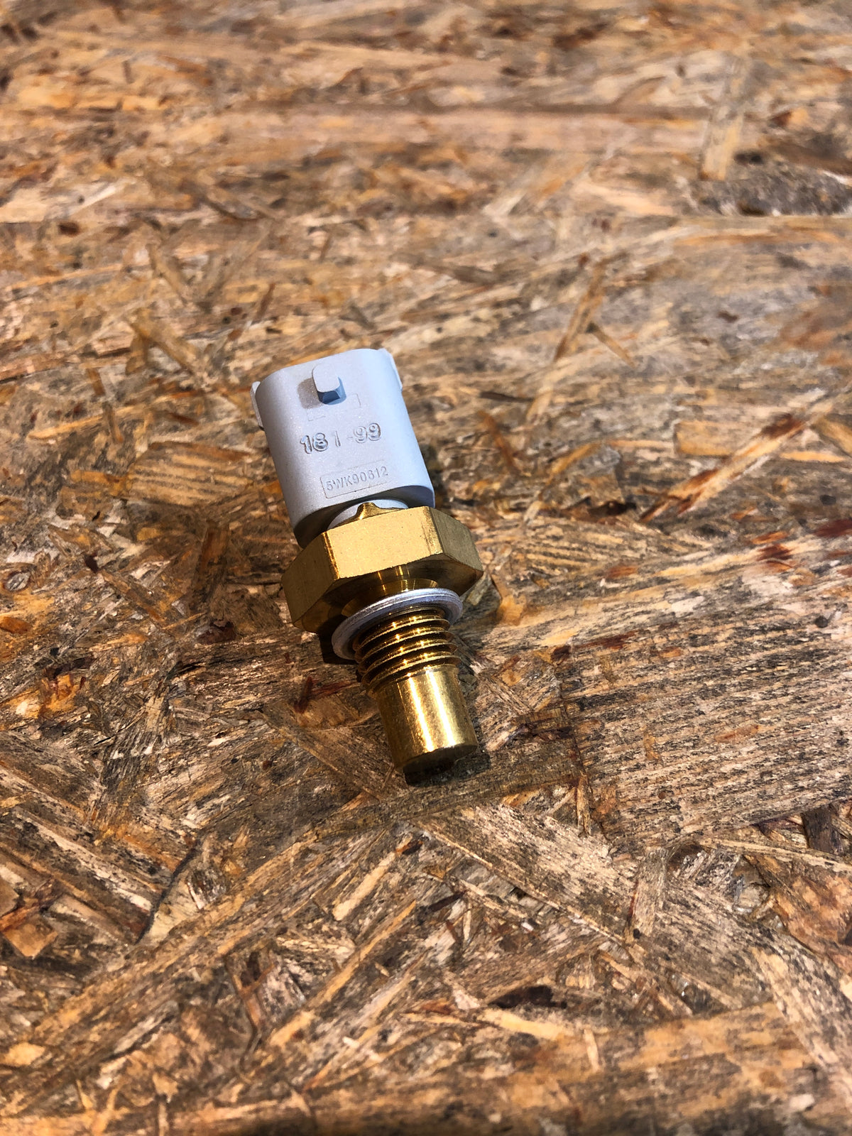 Original GM Opel Omega Vectra Sensor Kühlmitteltemperatur Neu
