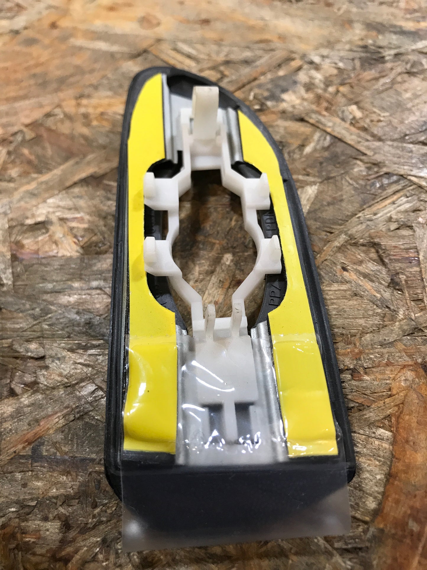 Original Opel Vectra B Limousine schutzleiste kotflügel Verbreitung vorne links NEU