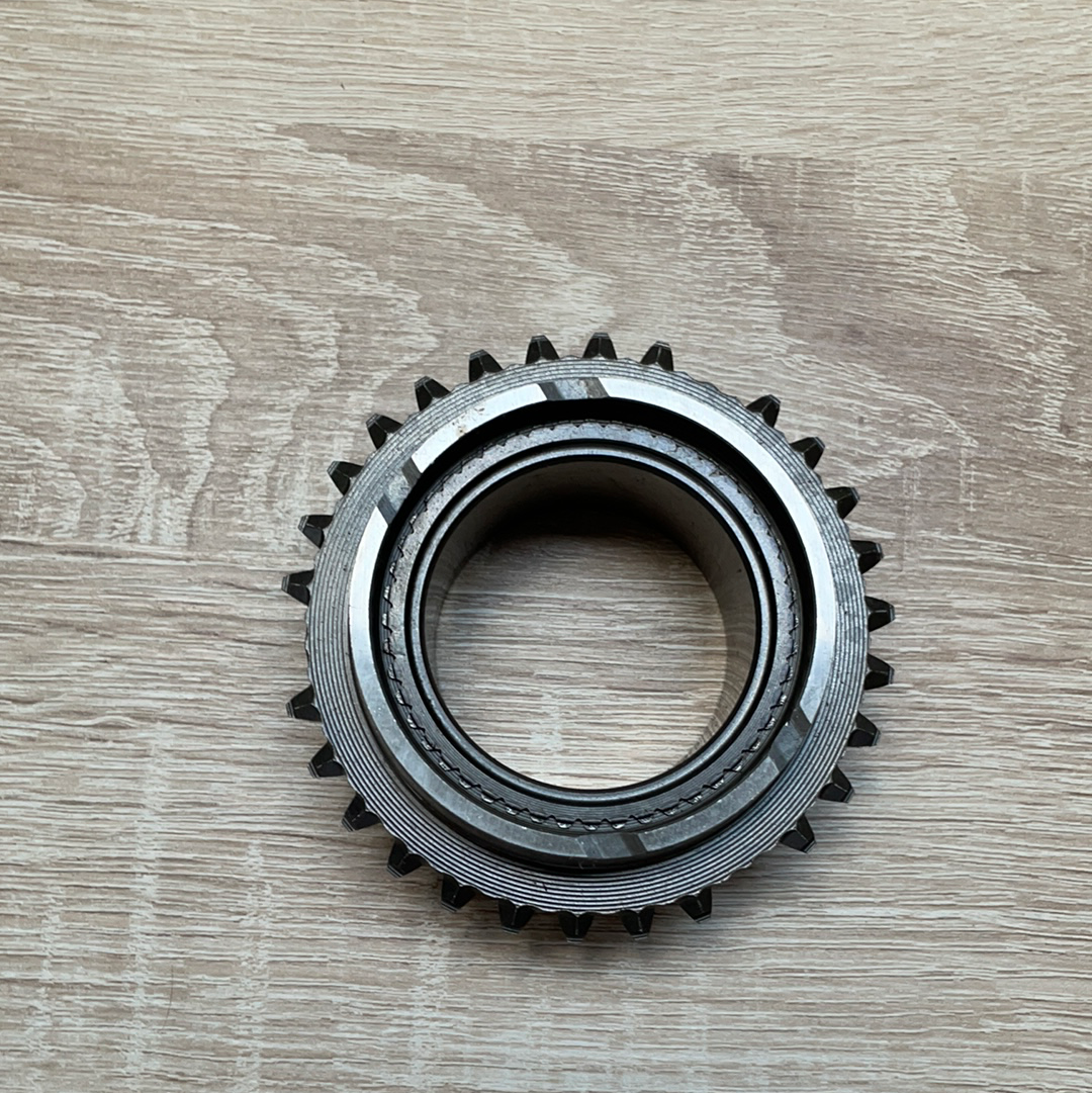 Original GM Opel Kadett E Ascona C Astra F F16 5Gang Zahnrad Getriebe Neu