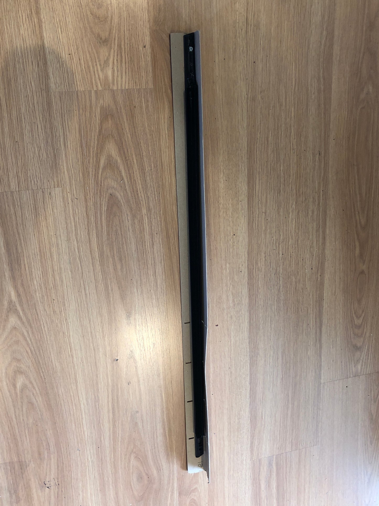 Original GM Opel Corsa Dichtung Fenster Außen Links Neu