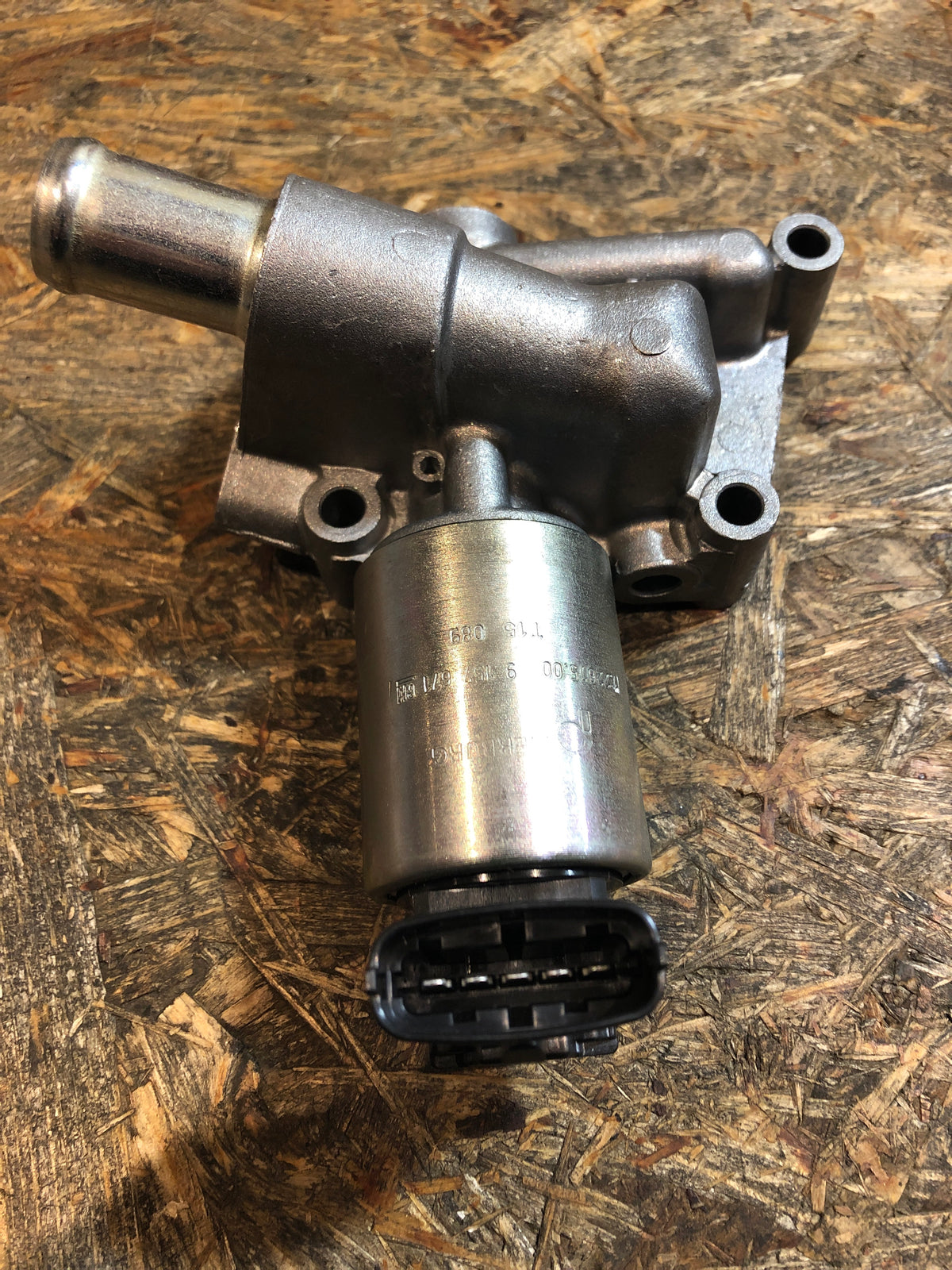 Original Opel Agila A Astra G H Corsa C AGR Ventil Neu