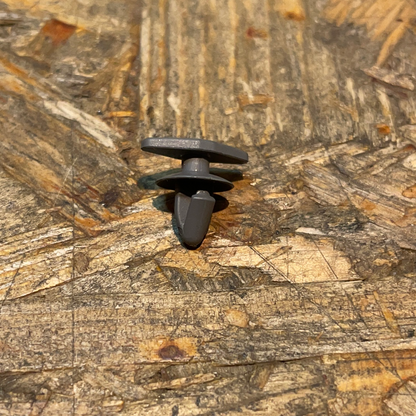 Original GM Opel Meriva A Clip, Abdichtung, Blende Hintertüre Neu