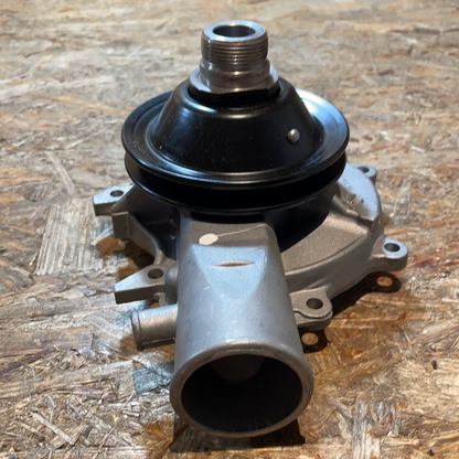 Original GM Opel Astra F/G Corsa B Vectra 1.7D Wasserpumpe Neu