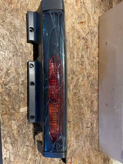Original GM Opel Vivaro Renault Trafic 2 Rückleuchte rechts Neu