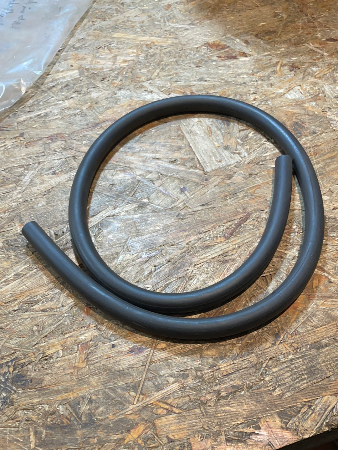 Original GM Opel Senator B Verbindungsschlauch Kraftstoffverdampfung Neu