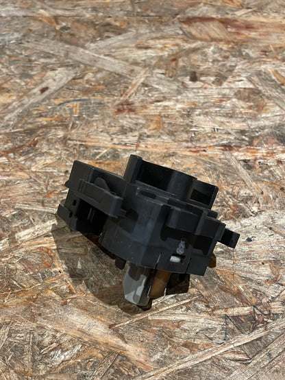 Original GM Opel Corsa C F08, F68 1,2 Twinport Zünd-/Startschalter Neu