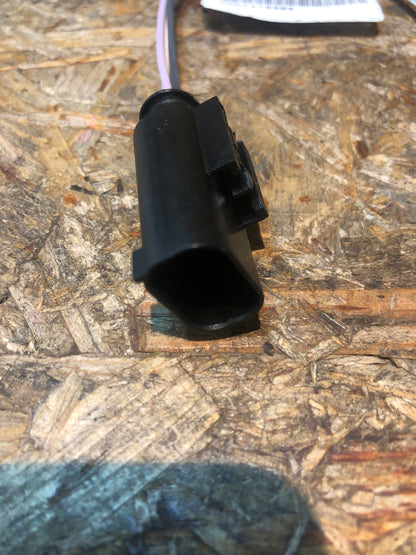 Original GM Opel Vivaro A 1,9 DTI 16V Kabel Lichtadapter hinten unten Neu