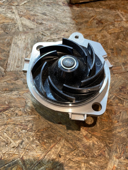 Original GM Opel Astra H Vectra C Zafira B Signum Z19DT Z19DTL Wasserpumpe Neu