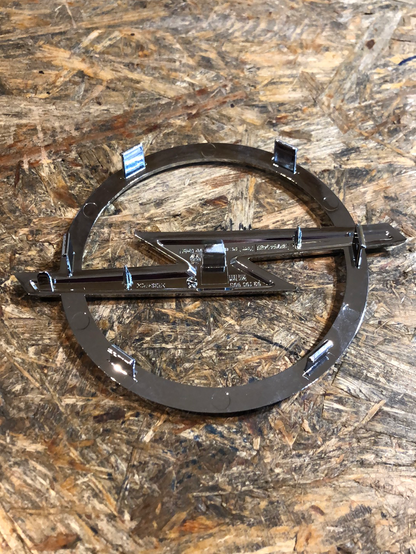 Original GM Opel Corsa D Emblem Heckklappe Neu
