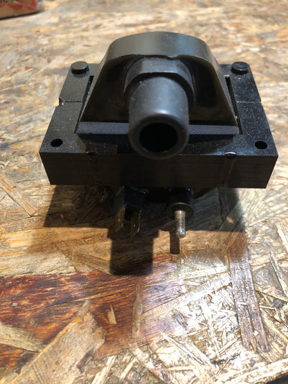 Original GM Opel Rekord D Kadett C Corsa A Manta A 1.6 1.9 2.0 Zündspule Neu