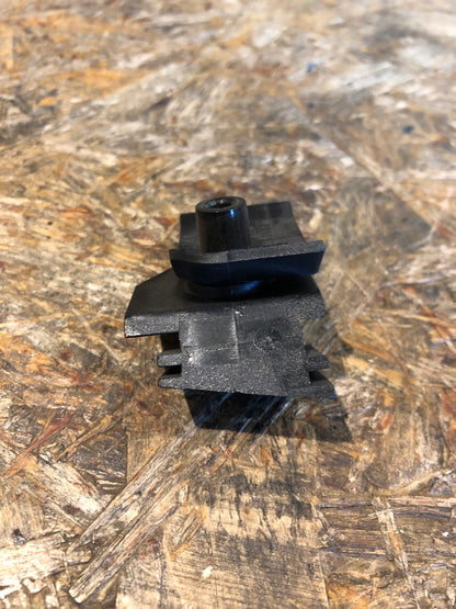 Original GM Opel Vectra B Stoßfängerhalter Neu
