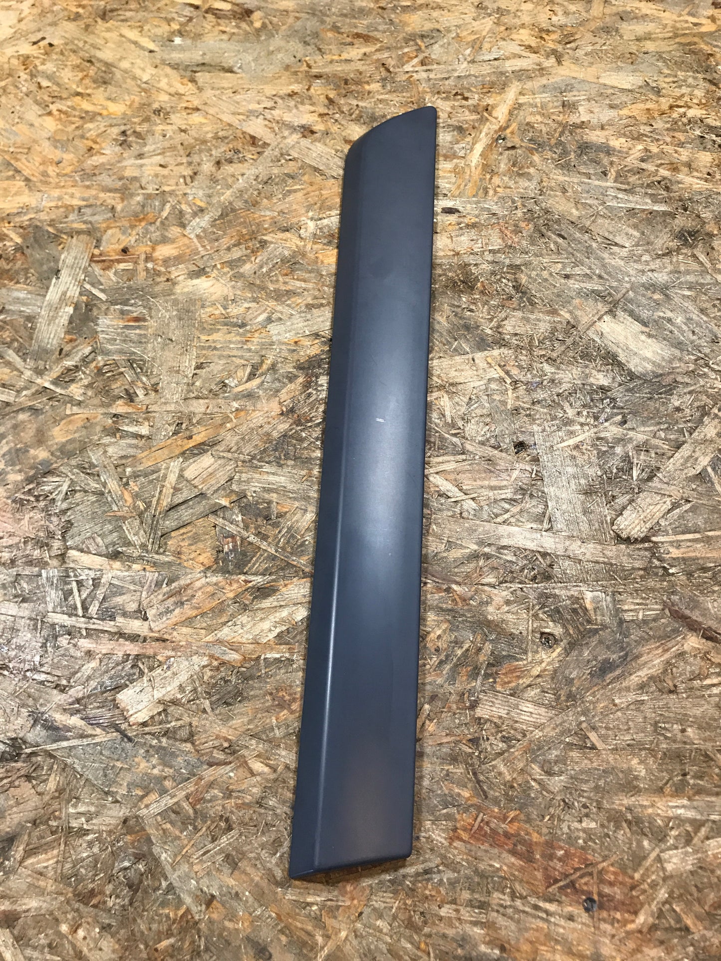 Original Opel Astra H Zierblende Seitenwand hinten rechst NEU
