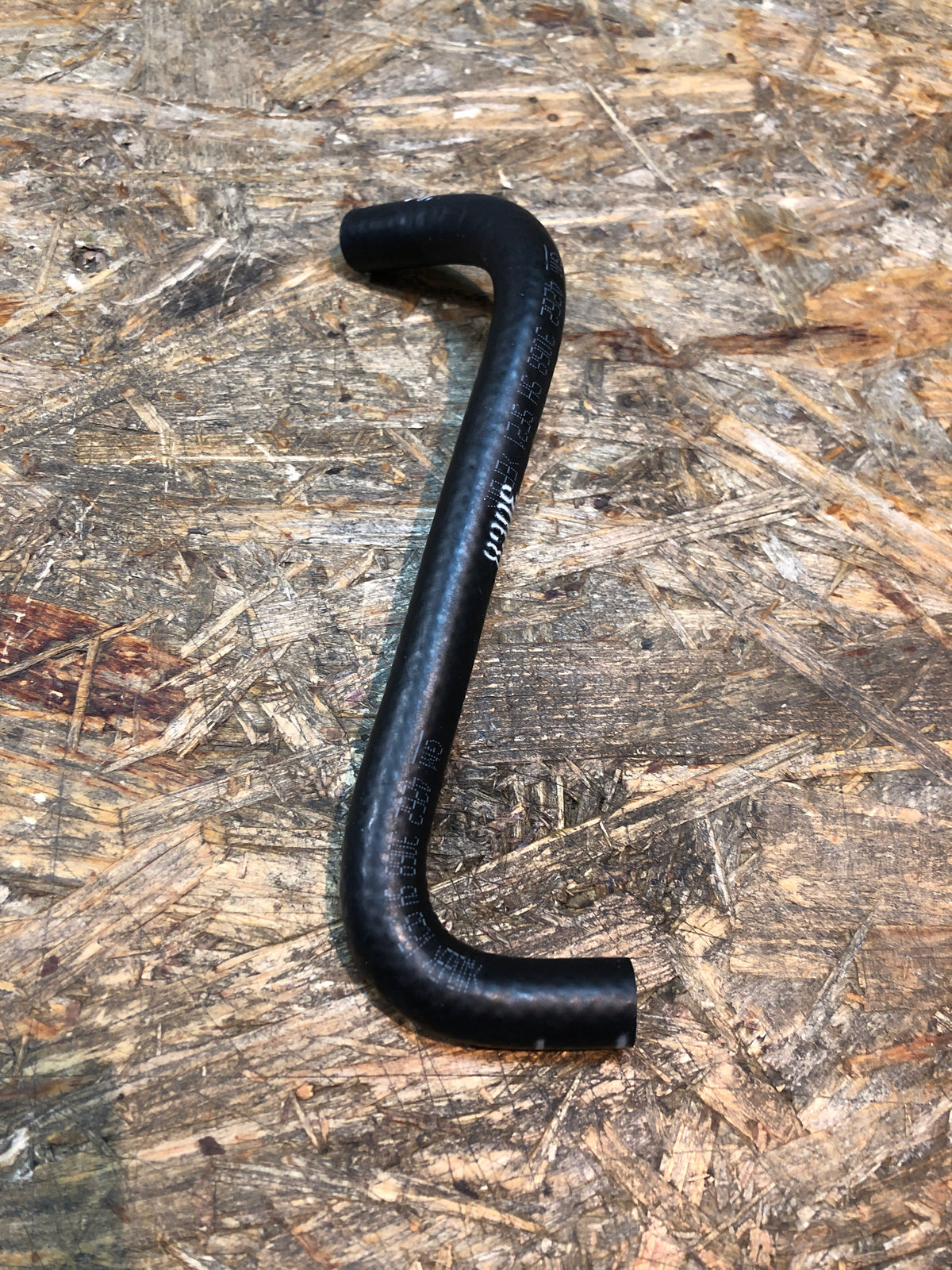 Original GM Opel Mokka Schlauch Entgasung Neu