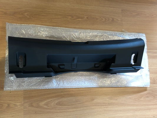 Original GM Opel Astra J Verkleidung Heckklappe Neu