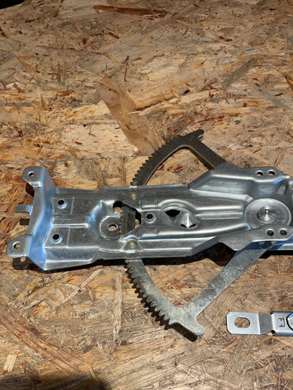 Original GM Opel Zafira A Mechanismus Fensterheber rechts vorne Neu