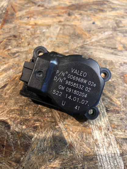 Original GM Opel Vectra C Stellmotor Mischklappe Neu