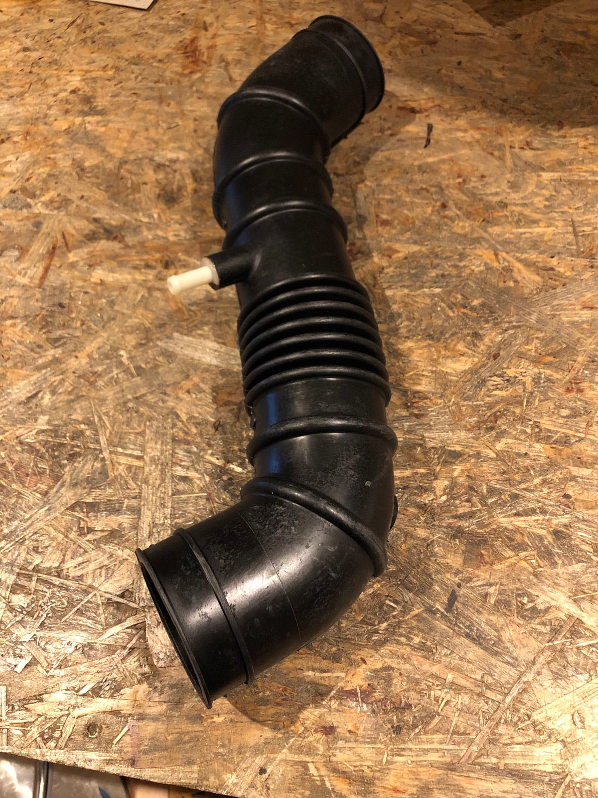 Original Kia Sephia Luftfilterrohr Neu